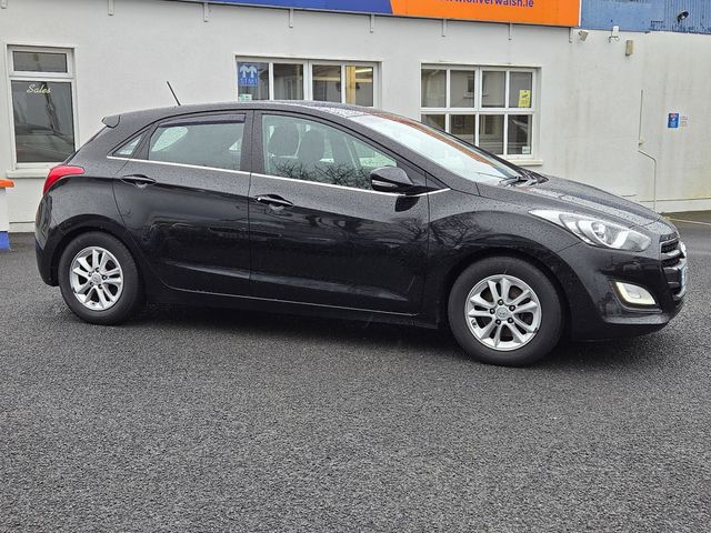 Image for 2016 Hyundai i30 SE NAV B/D 110 5DR