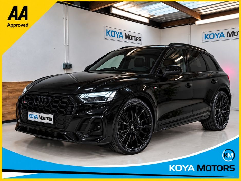 Image for 2021 Audi Q5 2.0 TDI S-LINE PLUS EDITION QUATTRO DIESEL AUTOMATIC FACELIFT MODEL // VIRTUAL DASH // HEATED SEATS // PRIVACY PACK // APPLE CARPLAY // UPGRADED AUDI SPORT ALLOYS // STUNNING JEEP THROUGHOUT
