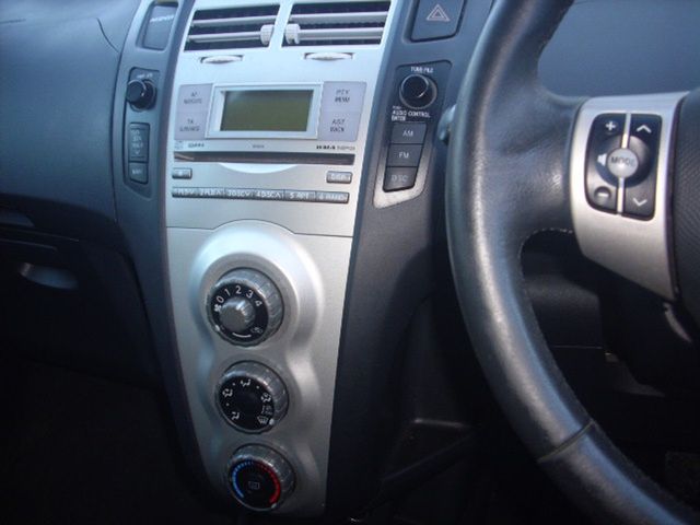 Image for 2009 Toyota Yaris NG 1.0L LUNA 5DR