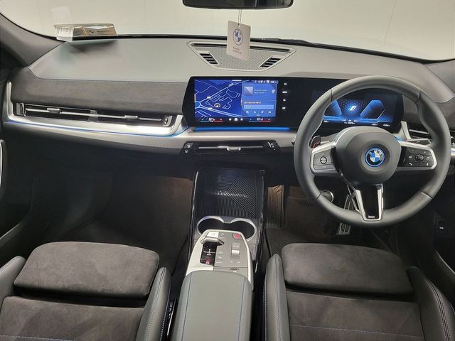 Image for 2025 BMW iX2 eDrive20 M Sport