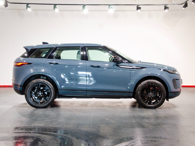 Image for 2025 Land Rover Range Rover Evoque 1.5 HYBRID - EVOQUE S - PHEV - AUTOMATIC - BLACK ALLOY WHEELS - ELECTRIC SEATS - MULTI FUNCTION STEERING WHEEL - CRUISE CONTROL - HEATED FRONT SEATS - REVERSE CAMERA - 