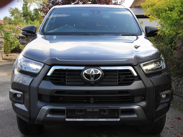 Image for 2025 Toyota Hilux 252 Invincible X * Roll cover and bars inc 