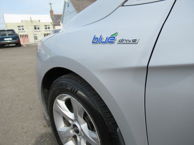 Image for 2015 Hyundai i40 1.7 CRDi 136PS 5dr Blue Drive Active