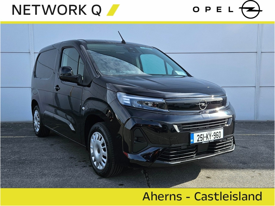 Image for 2025 Opel Combo "SUMMER SALE NOW ON" 1.5 L 100 PS Sportive