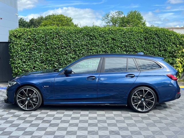 Image for 2022 BMW 3 Series 330e PRO COMPETITION PACK 2.0 HYBRID // SERVICE HISTORY // NEW 20" M-SPORT ALLOYS // APPLE CARPLAY/ANDROID AUTO