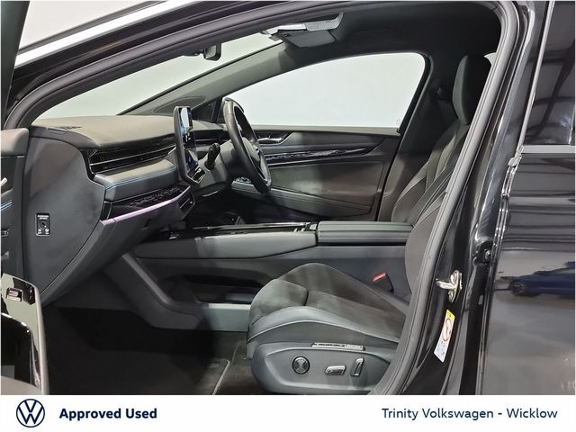 Image for 2024 Volkswagen ID.7 ** PRO PLUS ** 77kWh ** 286BHP ** STUNNING EV ** TRINITY VOLKSWAGEN **
