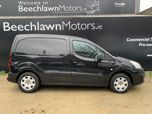 Image for 2017 Peugeot Partner 1.6 HDI 75BHP PROFESSIONAL 3 SEATER // PRICE EXCL. VAT // ONE OWNER // EXCELLENT SERVICE HISTORY // 