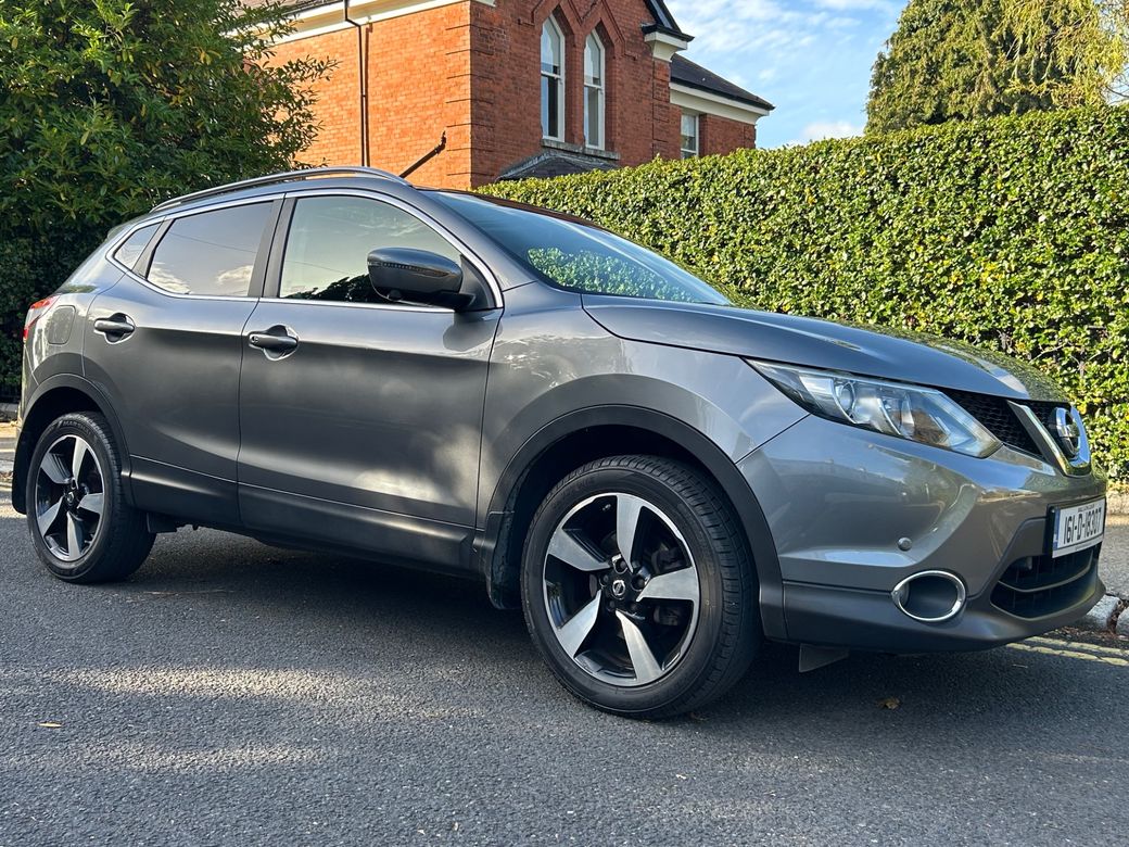 Image for 2016 Nissan Qashqai 1.2 PREMIUM- PAN ROOF - 360 CAMERA 