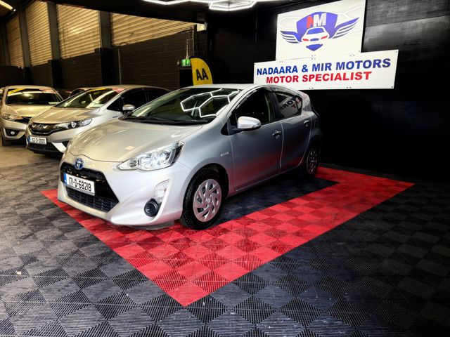 Image for 2017 Toyota Aqua DAA NHP10