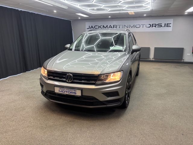 Image for 2019 Volkswagen Tiguan SE R Line Alloys TDI