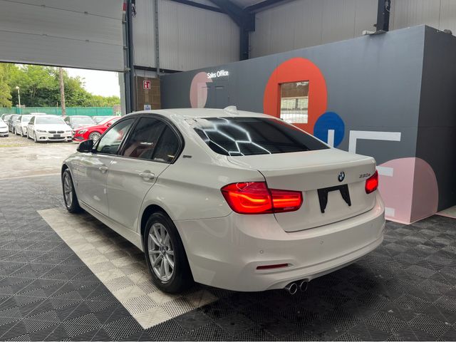 Image for 2018 BMW 3 Series BMW 330e / 35k KMs / HEATED SEATS , REVERSE CAMERA & MORE