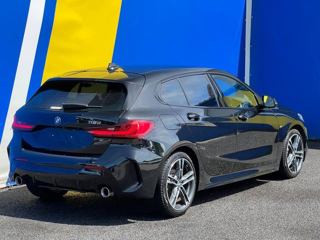 Image for 2022 BMW 1 Series 118d M-SPORT 2.0 AUTO // 18" DIAMOND CUT ALLOYS // 360 DEGREE SURROUND PARKING SENSORS // WIRELESS CHARGING BAY