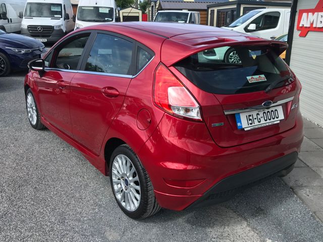 Image for 2015 Ford Fiesta 