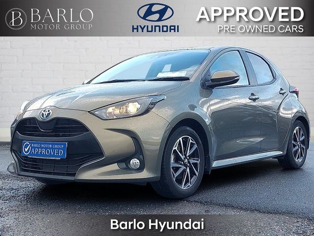 Image for 2022 Toyota Yaris 1.5 Hybrid Luna