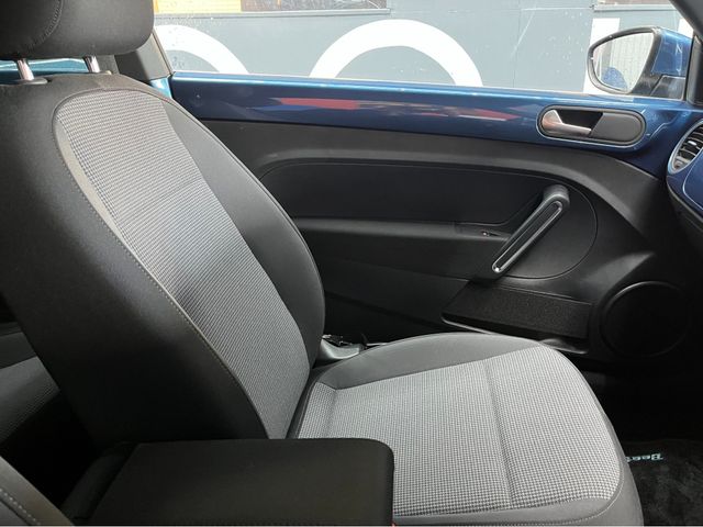 Image for 2016 Volkswagen Beetle €13950! 2016 VW BEETLE 1.2 AUTOMATIC DESIGN EDITION / APPLE CARPLAY / REVERSE CAMERA