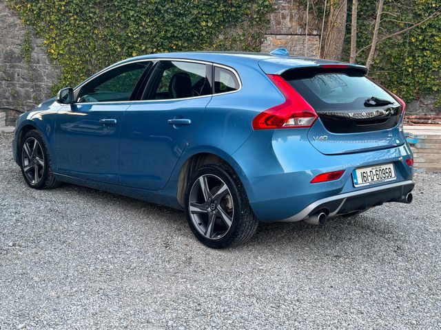 Image for 2016 Volvo V40 2.0 T2 R-design 122BHP 5DR
