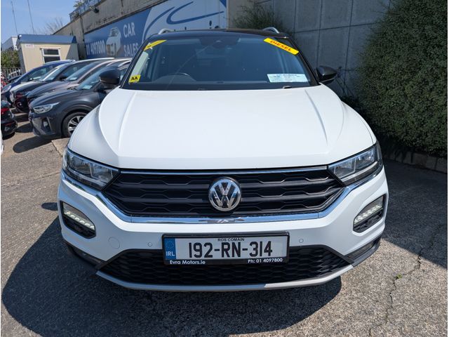 Image for 2019 Volkswagen T-Roc DESIGN MANUAL 1.6 DIESEL //ADAPTIVE CRUISE CONTROL//BLIND SPOT WARNING//