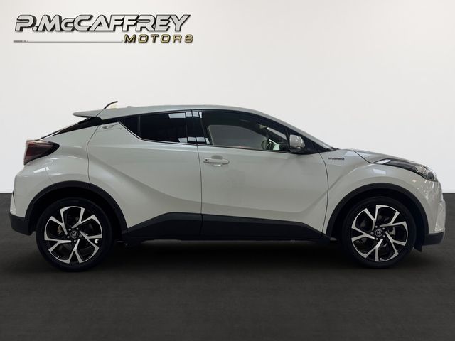 Image for 2017 Toyota C-HR 1.8 HYBRID LUNA SPORT