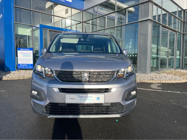 Image for 2021 Peugeot Rifter Wheelchair Accessible SWB manual