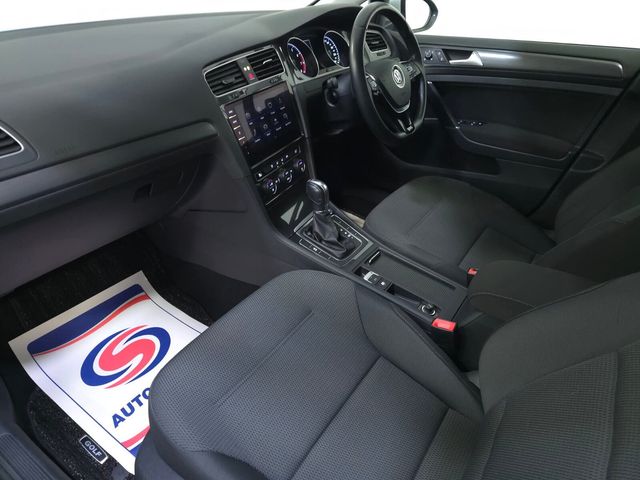 Image for 2017 Volkswagen Golf 1.2 TSI DSG EST 110HP BMT Trendline