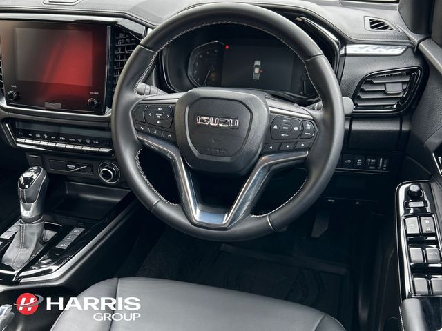 Image for 2025 Isuzu D-MAX LS Crew Cab