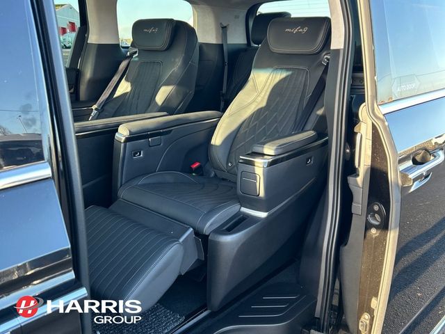 Image for 2023 Maxus MIFA 9 90 kWh Premium