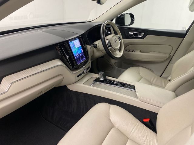 Image for 2023 Volvo XC60 2 YEAR VOLVO SELEKT WARRANTY CORE PHEV T6