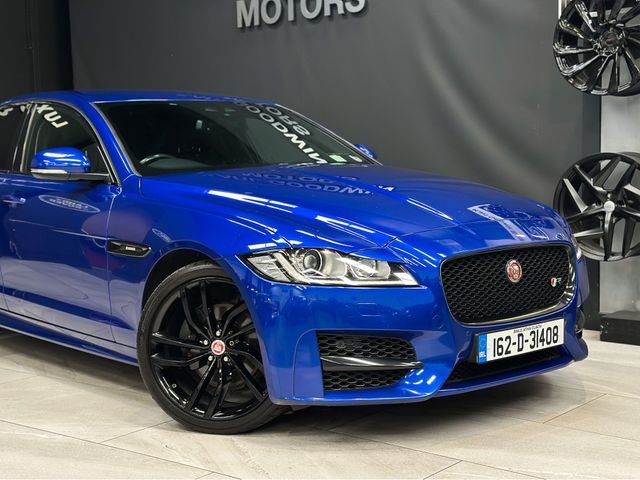 Image for 2016 Jaguar XF R-SPORT 4DR AUTO