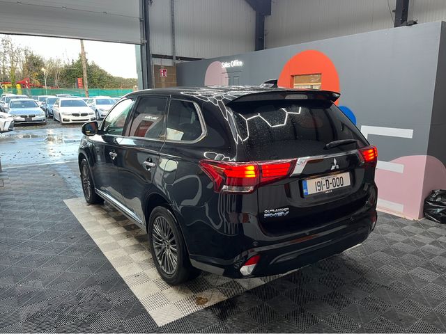 Image for 2019 Mitsubishi Outlander 2019 MITSUBISHI OUTLANDER 2.4L HYBRID / 90K KMS / ADAPTIVE CRUISE CONTROL, HEATED SEATS, REVERSE CAMERA & MORE