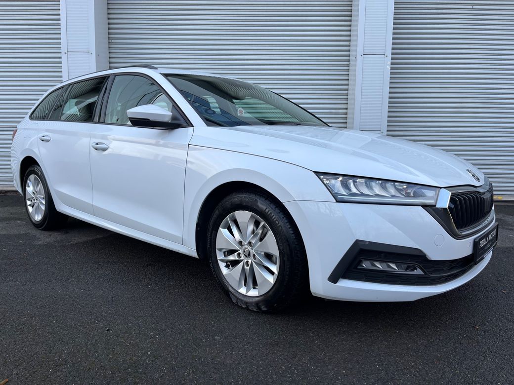 Image for 2021 Skoda Octavia 1.0 PETROL HYBRID TECH 110HP AUTO ESTATE