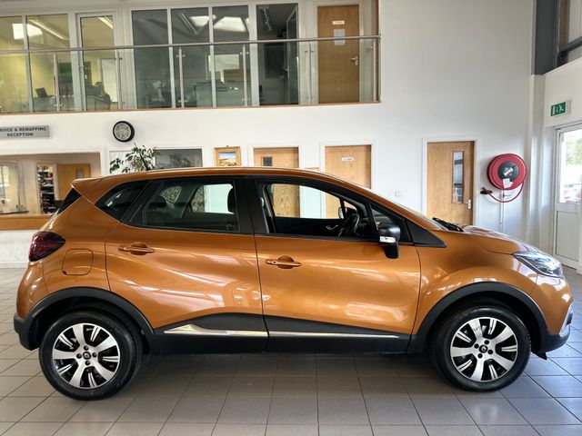 Image for 2019 Renault Captur Play DCI 90 MY18 5DR