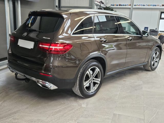 Image for 2017 Mercedes-Benz GLC Class 220 D 4Matic Auto
