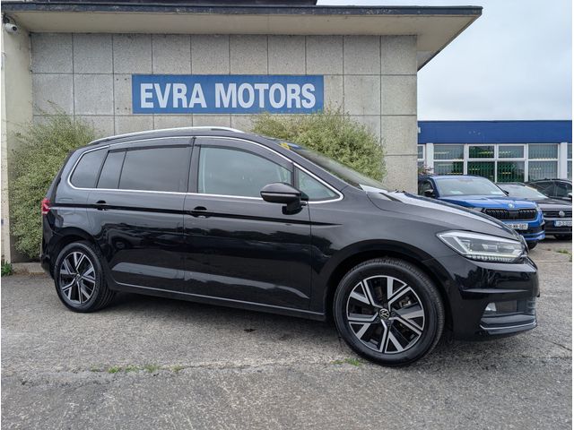 Image for 2023 Volkswagen Touran 7 SEATER HIGH LINE AUTOMATIC 2.0 DIESEL //HIGH SPEC//REVERSE CAMERA//ADAPTIVE CRUISE CONTOL//FRONT AND REAR HEATED SEATS 