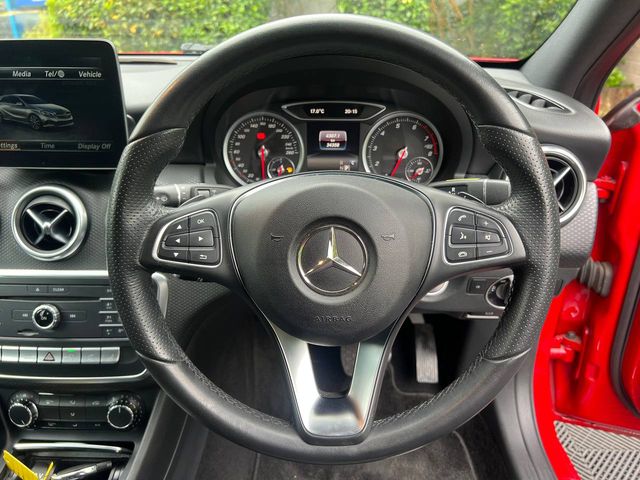 Image for 2017 Mercedes-Benz A Class A180 AMG-STYLE 1.6 // FULL SERVICE HISTORY // NEW 19" AMG-LINE ALLOYS // AIR CONDITIONING