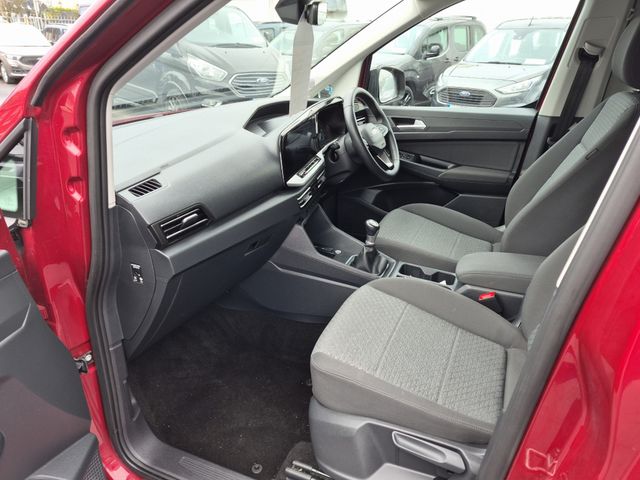 Image for 2023 Ford Tourneo Connect Lowered Floor Wheelchair Access
