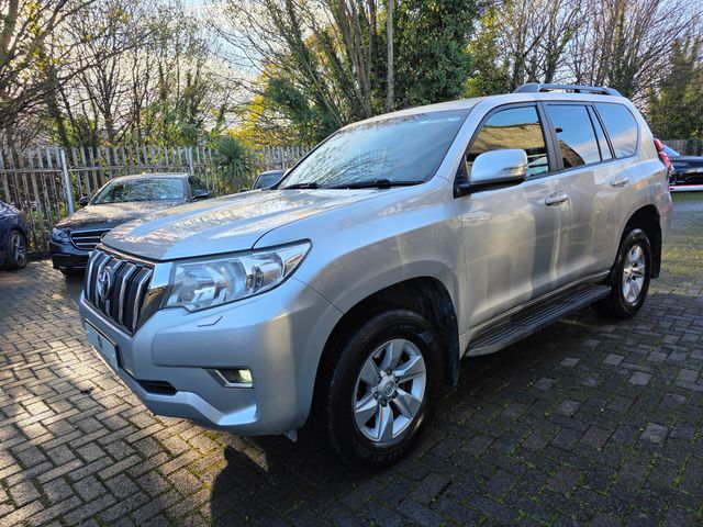 Image for 2021 Toyota Landcruiser 2.8 LWB AUTO COMMERCIAL. ONE OWNER. FSH. FINANCE ARRANGED. SIMI. AA APPROVED.