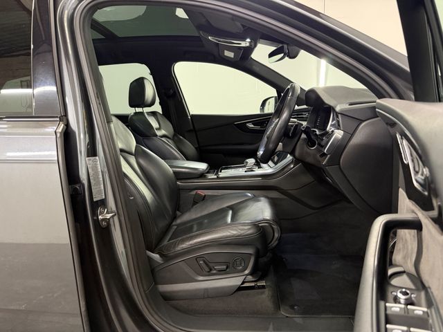 Image for 2020 Audi Q7 **COMMERCIAL 3.0 QUATTRO BLACK EDITION **2 KEYS **PAN SUN ROOF **FLAT BOTTOM MULTI FUNCTION STEERING WHEEL **DIGITAL CLUSTER **ADAPTIVE CRUISE CONTROL **MULTI DRIVE MODES **DIGITAL BLUETOOTH RADIO **