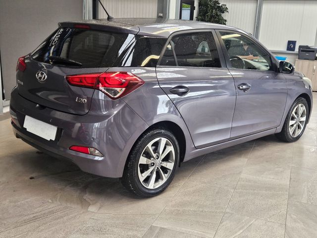 Image for 2016 Hyundai i20 1.4 Deluxe Auto