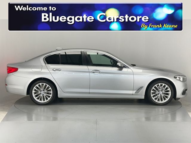 Image for 2018 BMW 5 Series SE 4DR AUTO**MULTIFUNCTIONAL STEERING WHEEL**KEYLESS START**BLACK LEATHER INTERIOR**FRONT HEATED SEATS**DUAL CLIMATE CONTROL**DRIVE MODES**PARKING SENSORS**BLUETOOTH**SATNAV**FINANCE AVAILABLE**