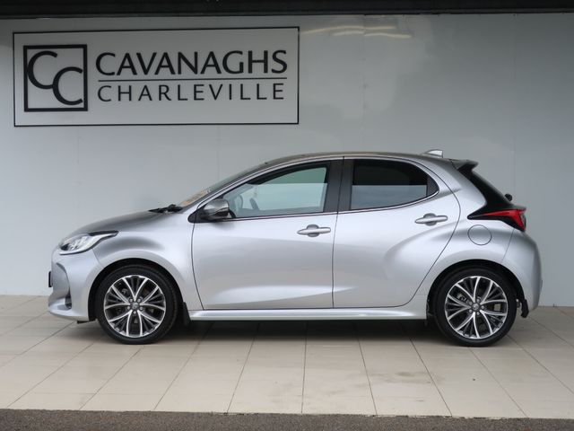 Image for 2023 Toyota Yaris 1.5 Hybrid 5Dr Luna