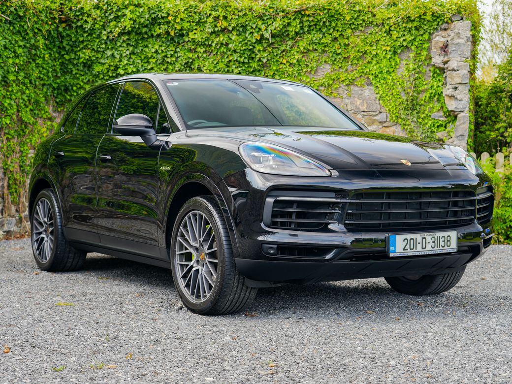 Image for 2020 Porsche Cayenne V6 E-HYBRID 5DR AUTO