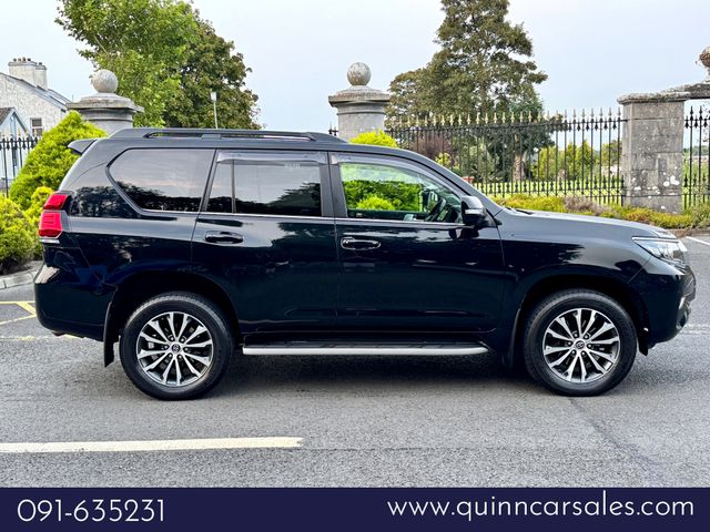 Image for 2023 Toyota Landcruiser 2.8D-4D INVINCIBLE AUTO 7 SEATER