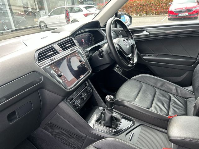 Image for 2021 Volkswagen Tiguan Allspace 2.0 TDI 150HP R-Line
