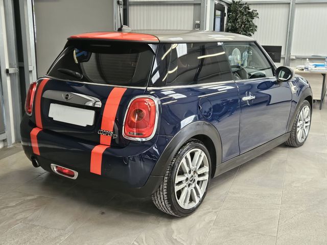 Image for 2017 Mini Cooper Cooper D