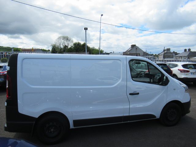 Image for 2019 Renault Trafic SL28 Energy DCI 120 Business M Ex Vat