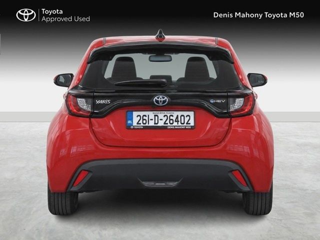 Image for 2026 Toyota Yaris Hev Luna