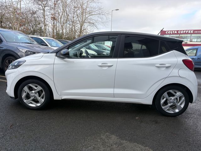 Image for 2023 Hyundai i10 1.0 Petrol Deluxe Plus 2tone 