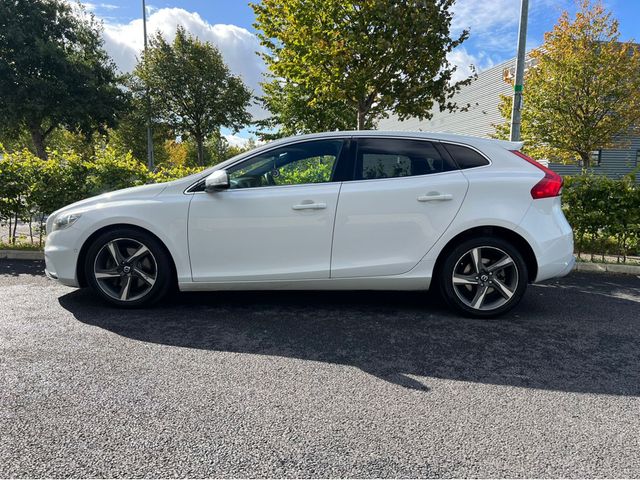 Image for 2014 Volvo V40 D3 R-DESIGN 2.0 MANUAL *FULL SERVICE HISTORY*