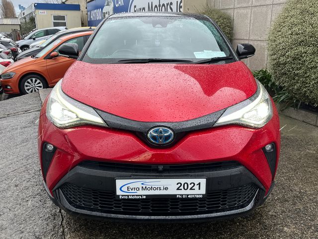 Image for 2021 Toyota C-HR SOL HYBRID AUTOMATIC 1.8 PETROL //HIGH SPEC//LOW MILES//HALF LEATHER HEATED SEATS//360 PARKING CAMERAS//ADAPTIVE CRUISE CONTROL//KEYLESS ENTRY//