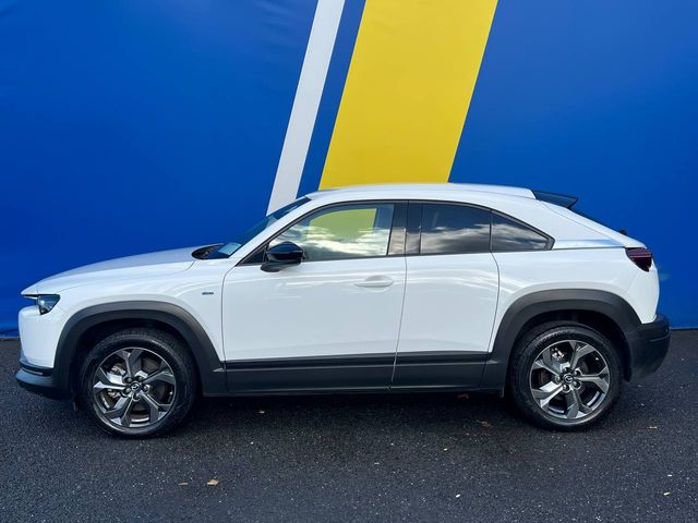 Image for 2023 Mazda MX-30 EXCLUSIVE LINE E-SKYACTIV 35.5KWH // HEADS-UP DISPLAY // VERY LOW MILEAGE // BLUETOOTH MUSIC